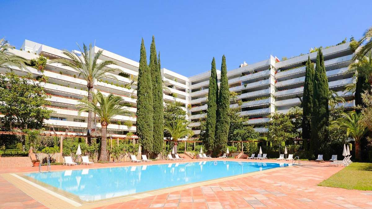3-bed Apartment in Marbella