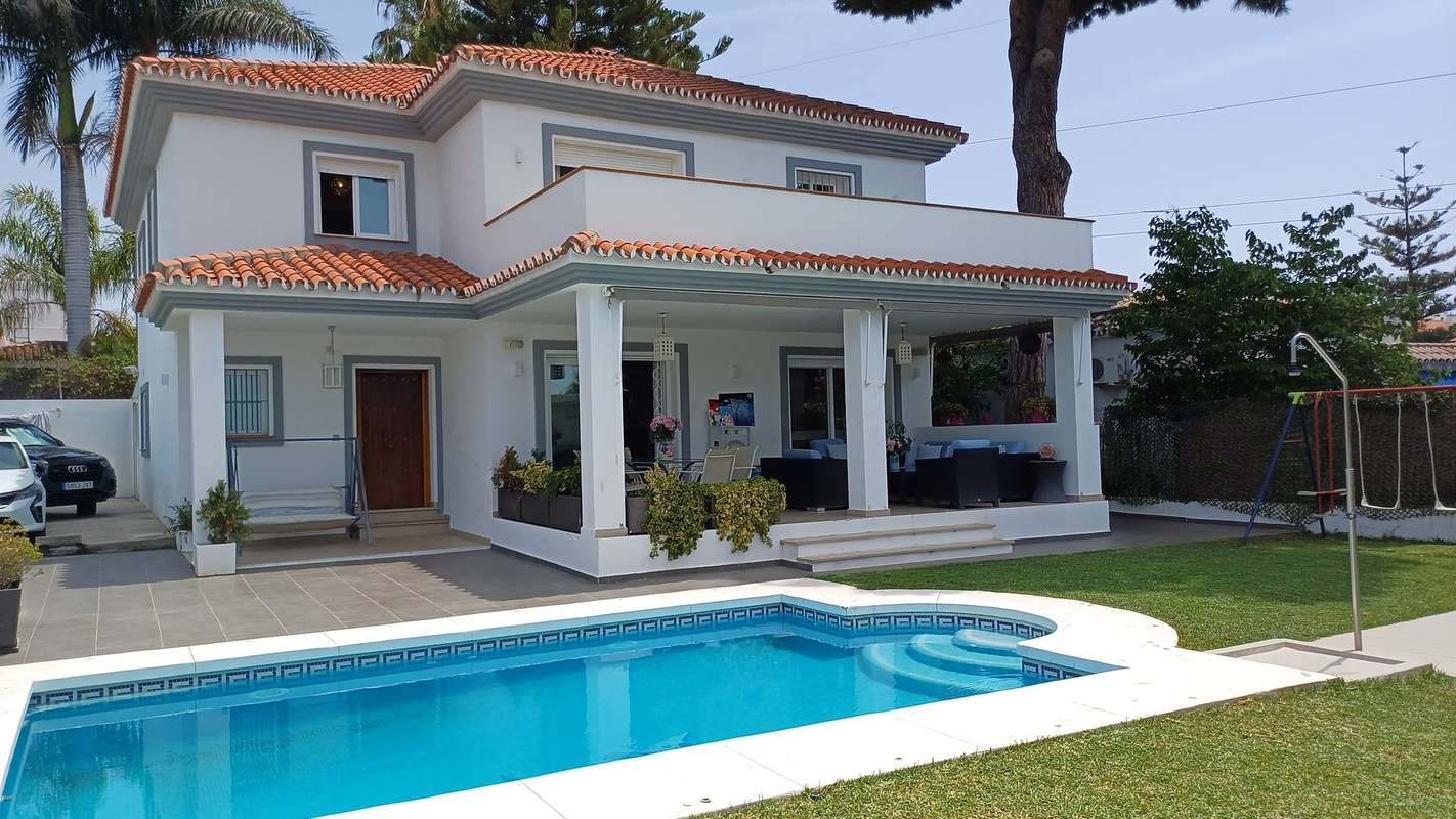 5-bed Townhouse in San Pedro de Alcántara
