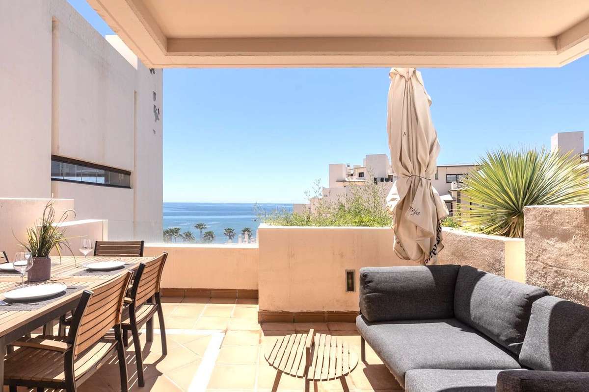 2-bed Apartment in Estepona