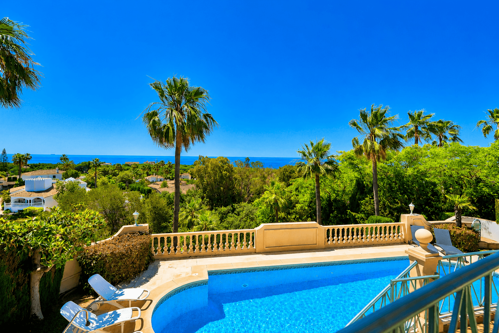 6-bed Villa in Marbella Este