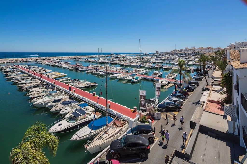 2-bed Apartment in Nueva Andalucía