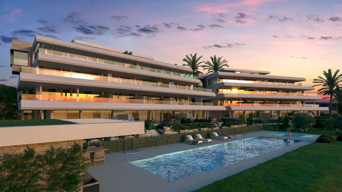 2-bed Apartment in Estepona