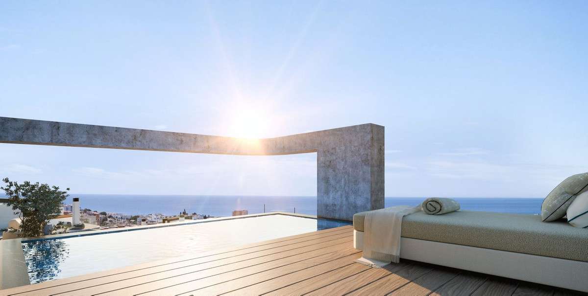 3-bed Apartment in Marbella Este