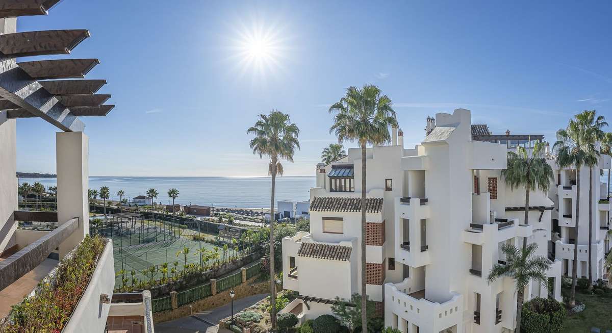 3-bed Apartment in Estepona