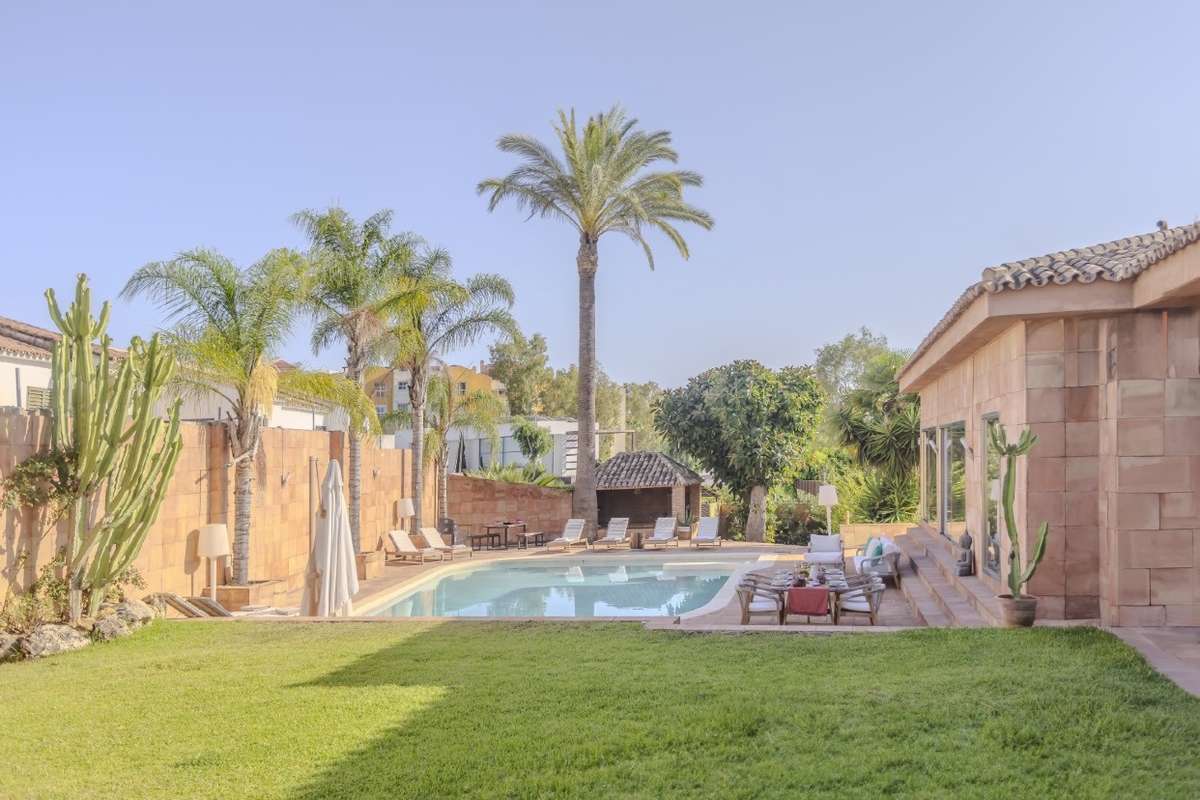 4-bed Villa in Estepona