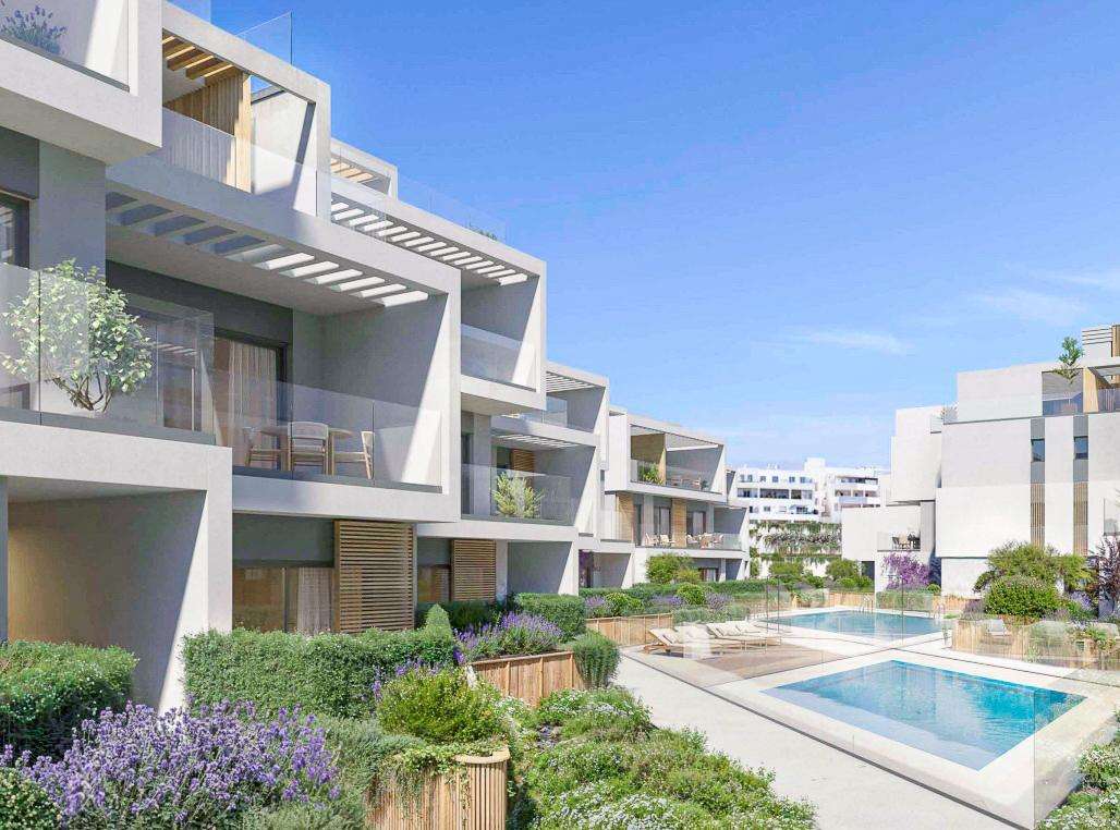 2-bed Apartment in Nueva Andalucía