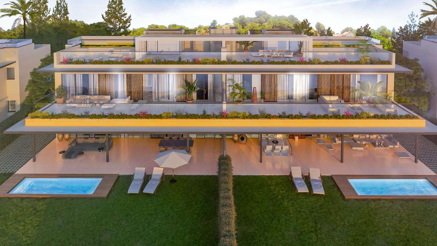 4-bed Apartment in Los Monteros