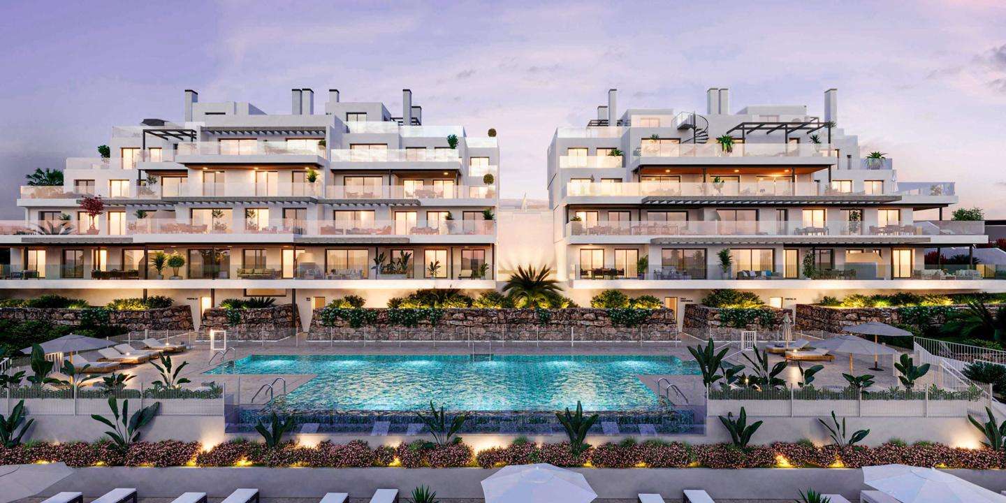 2-bed Apartment in Estepona