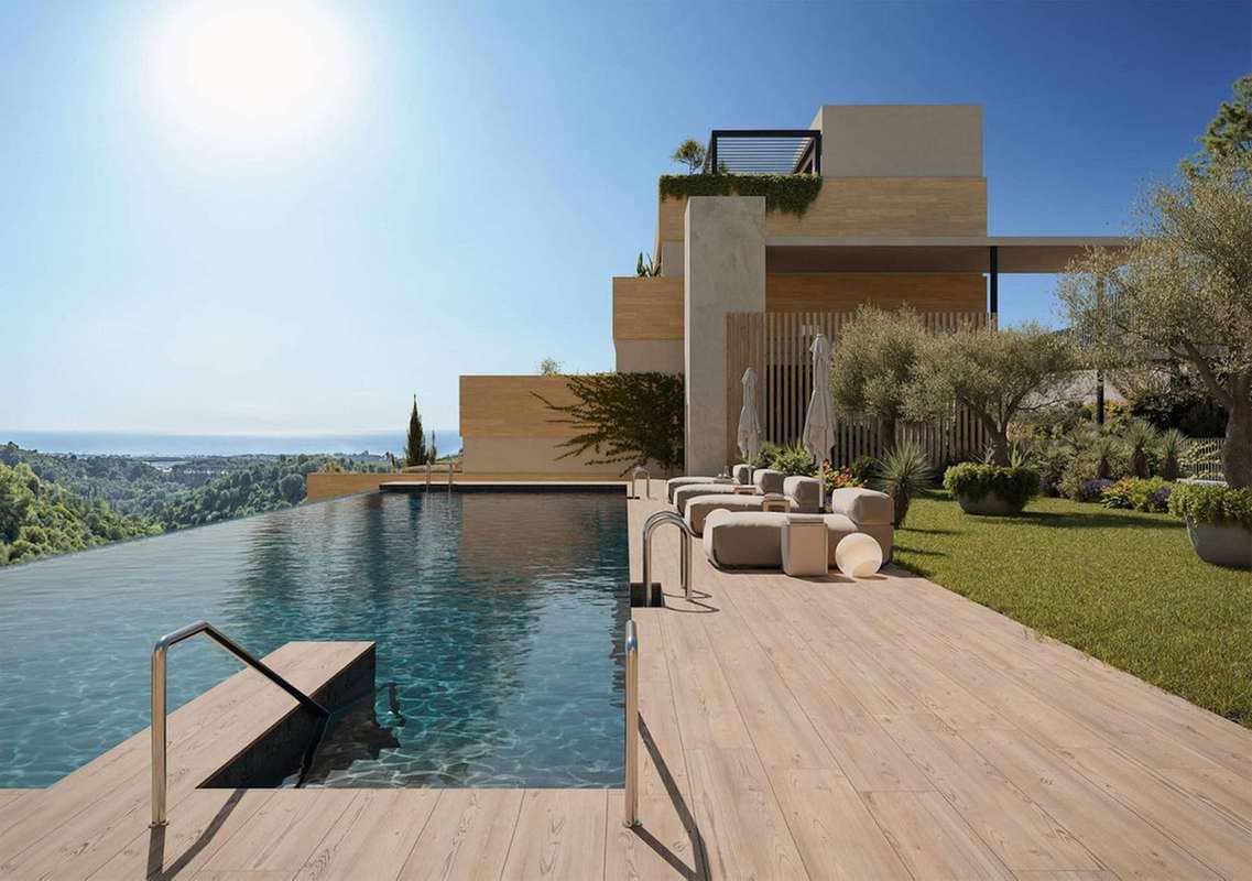 2-bed Apartment in Los Monteros