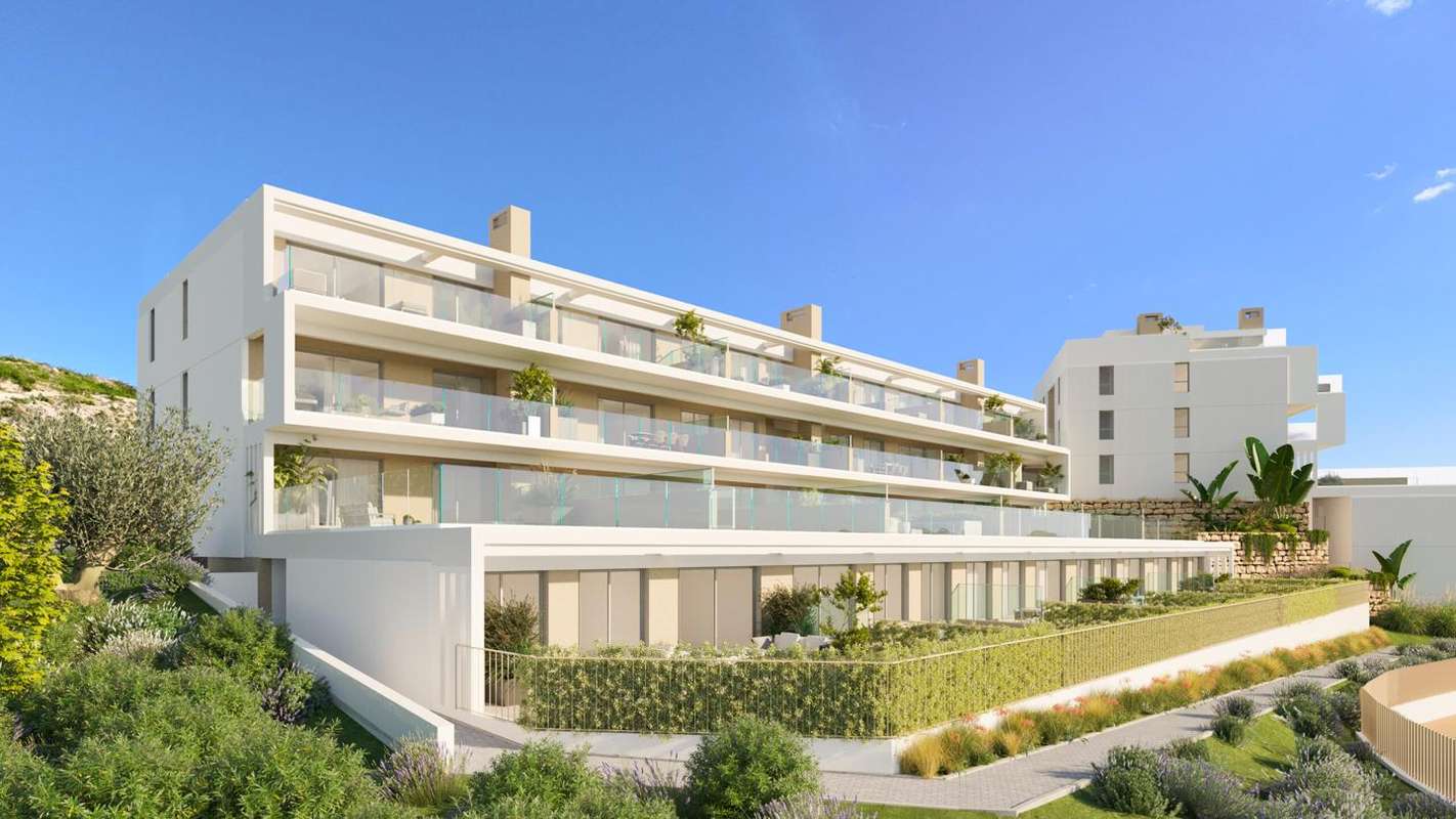 3-bed Apartment in Estepona