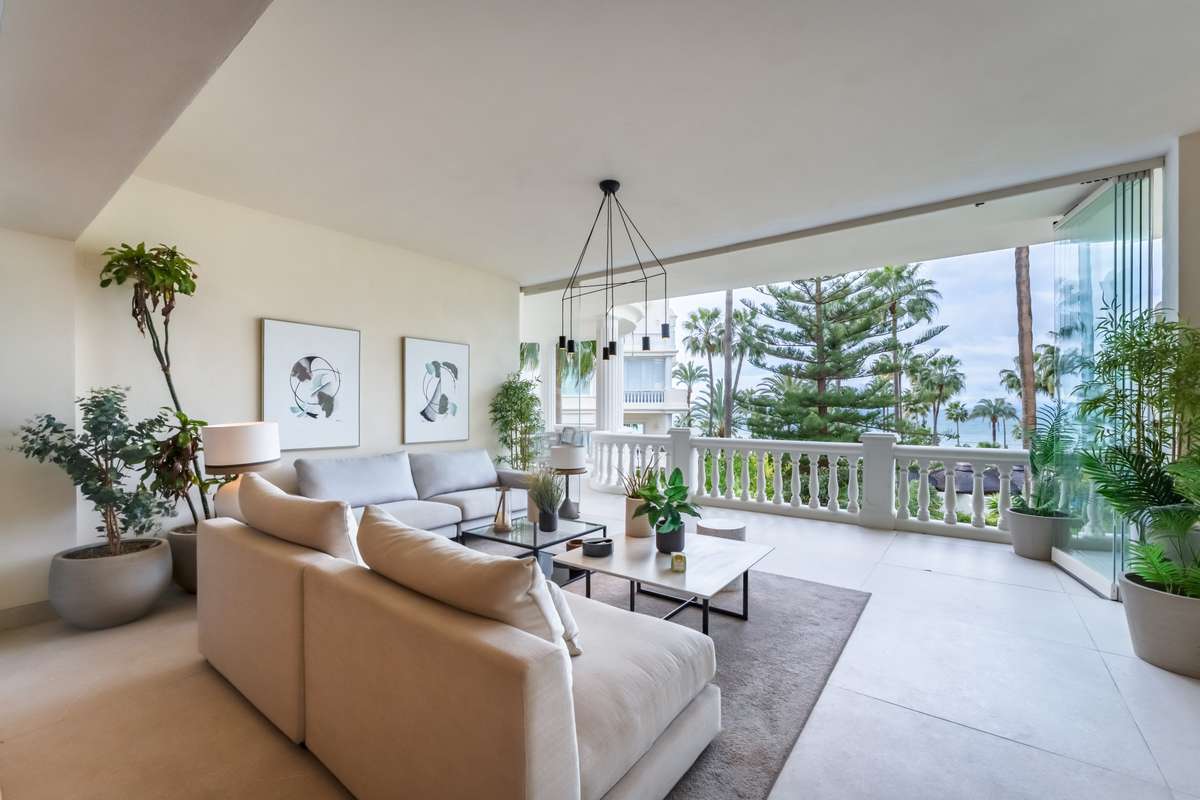 3-bed Apartment in Estepona