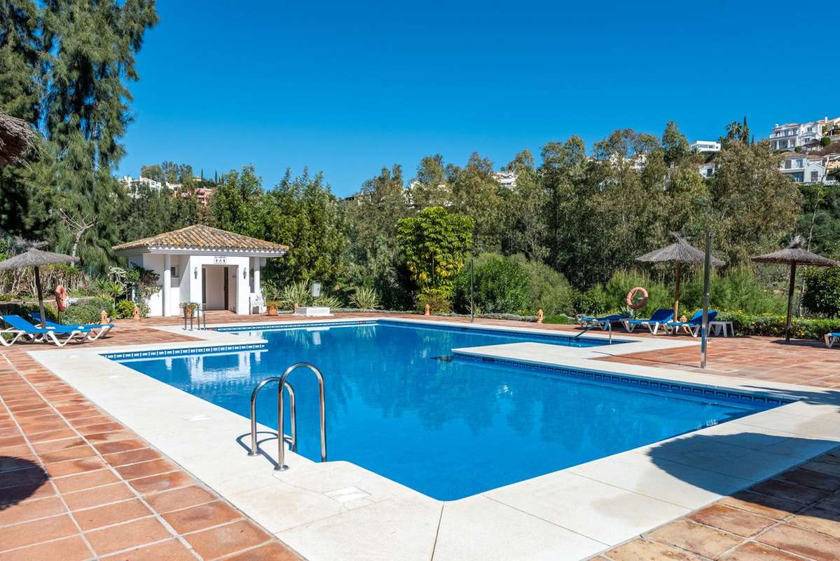 3-bed Apartment in Benahavís