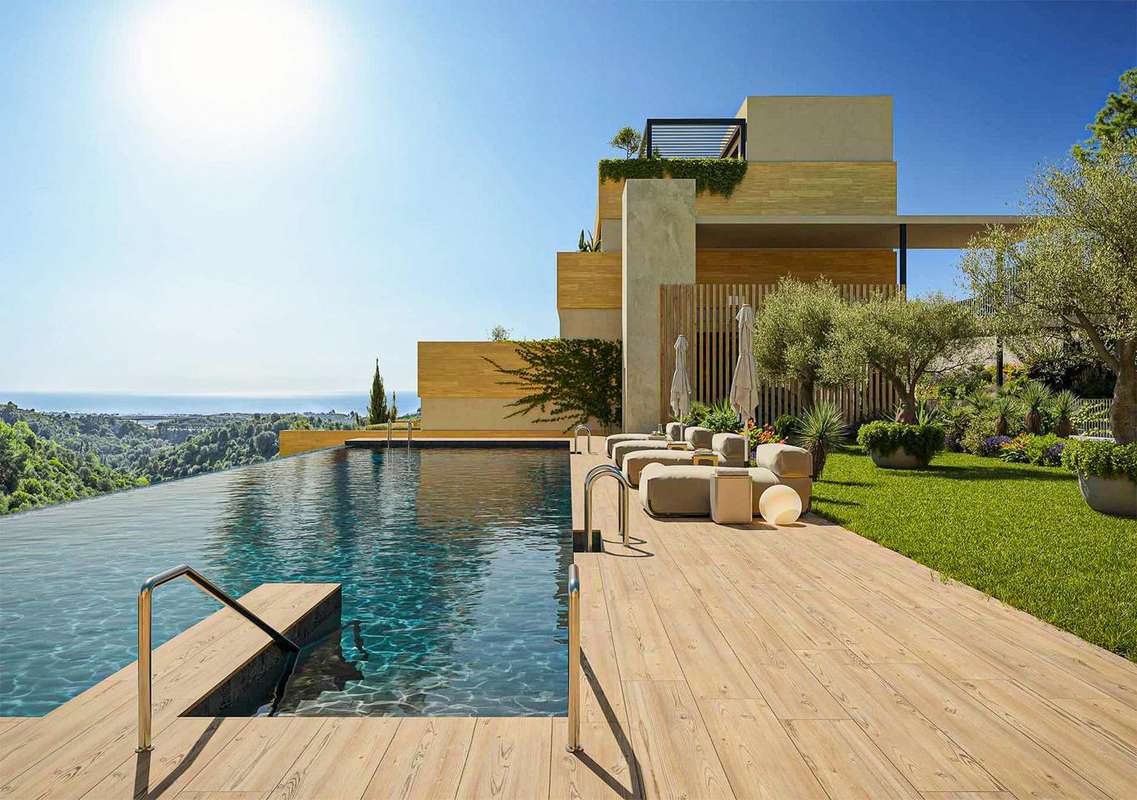 3-bed Apartment in Los Monteros