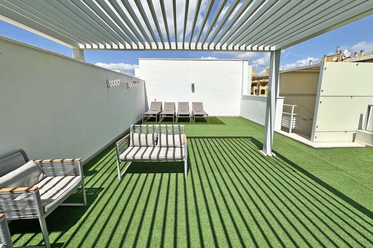 3-bed Apartment in San Pedro de Alcántara