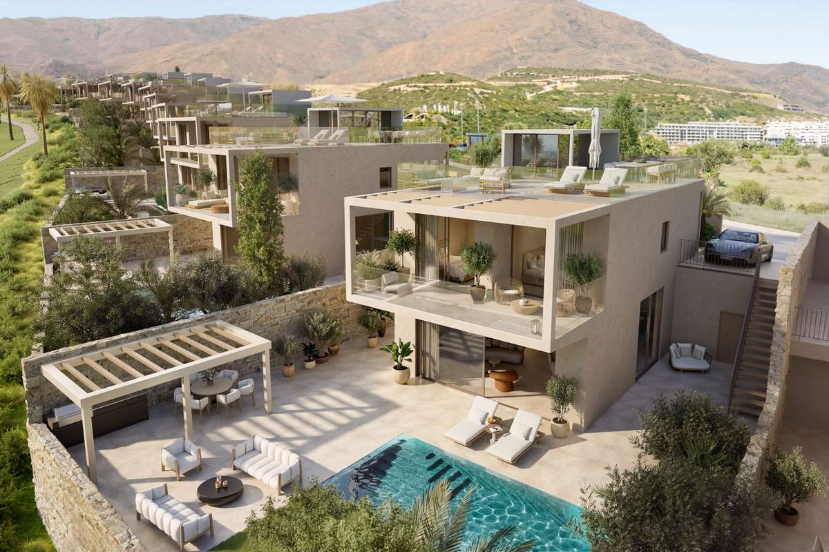 4-bed Villa in Estepona