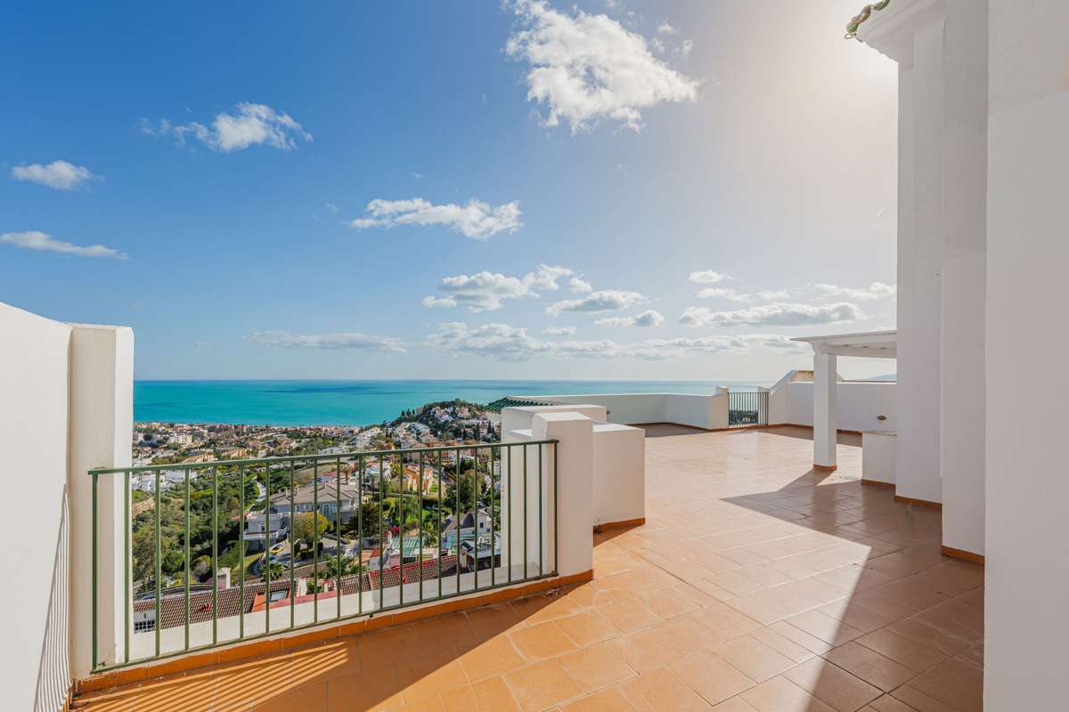 4-bed Apartment in Málaga