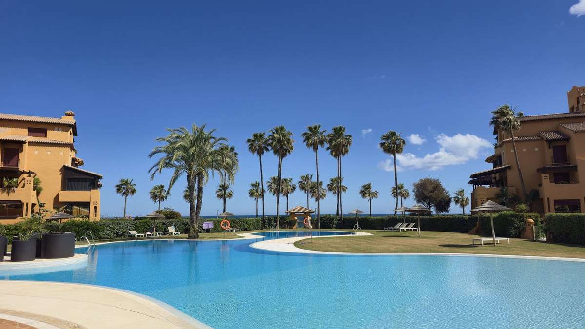 3-bed Apartment in Estepona