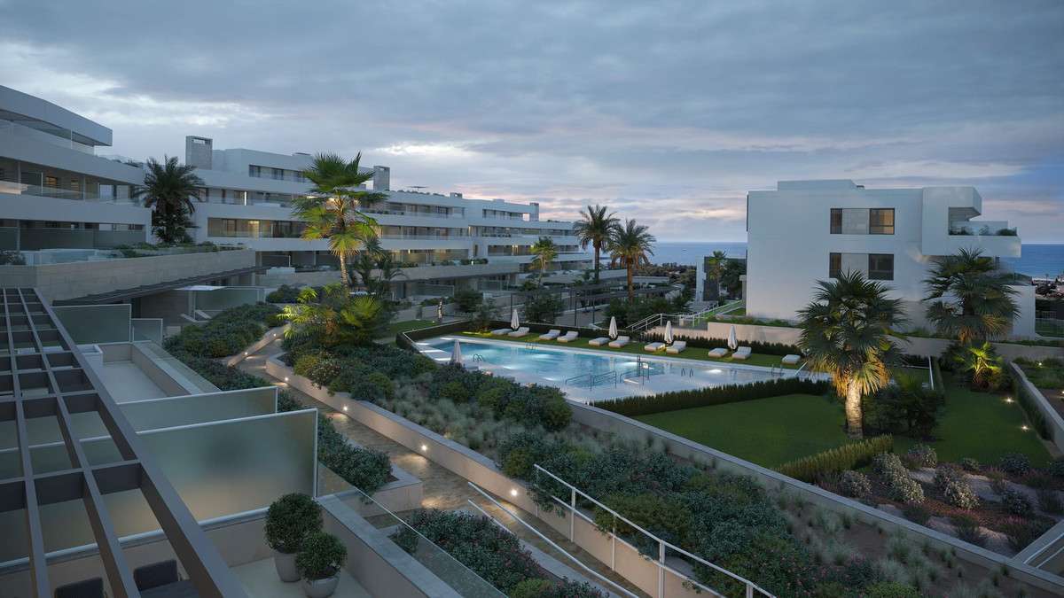 2-bed Apartment in Estepona