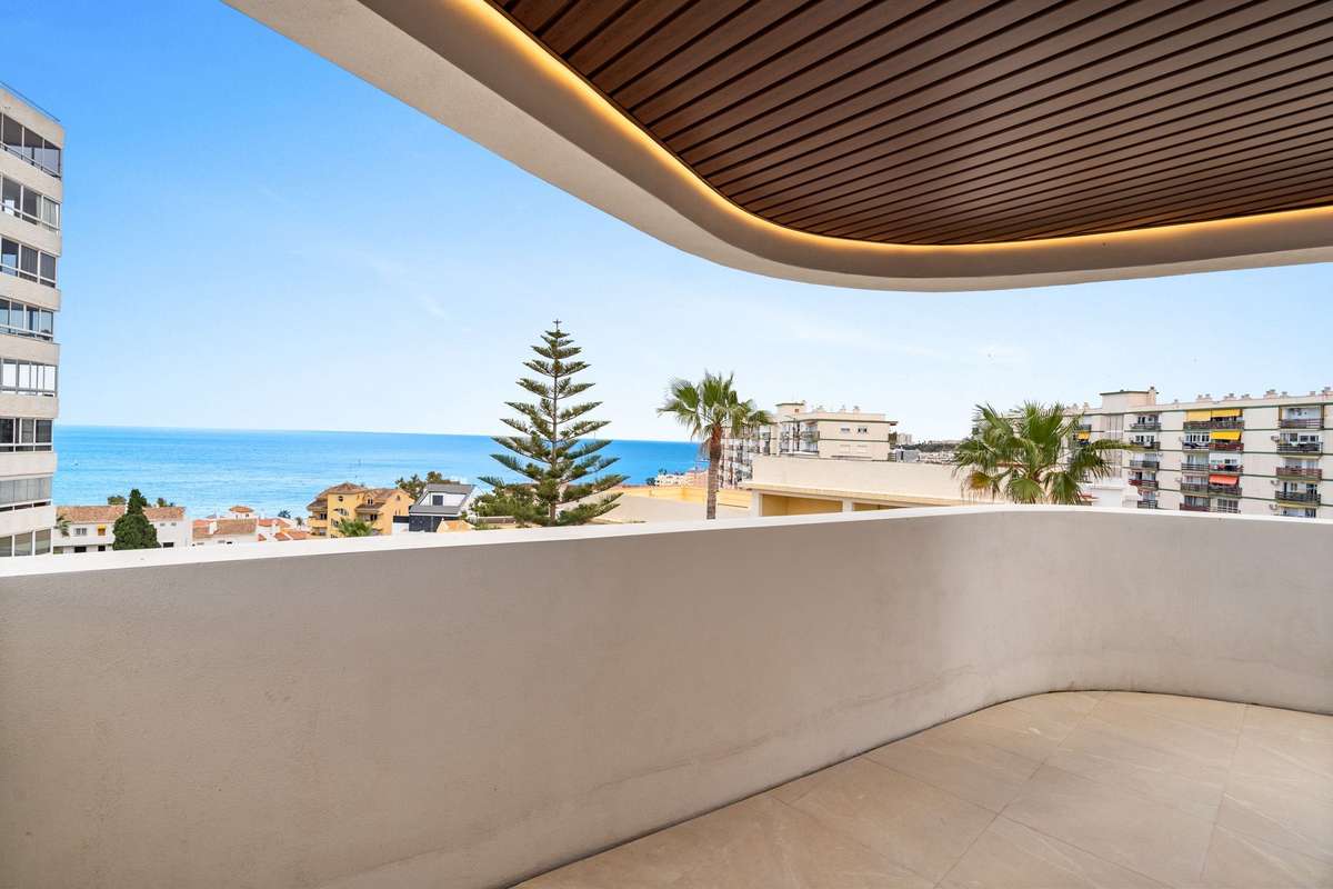 2-bed Apartment in Benalmádena