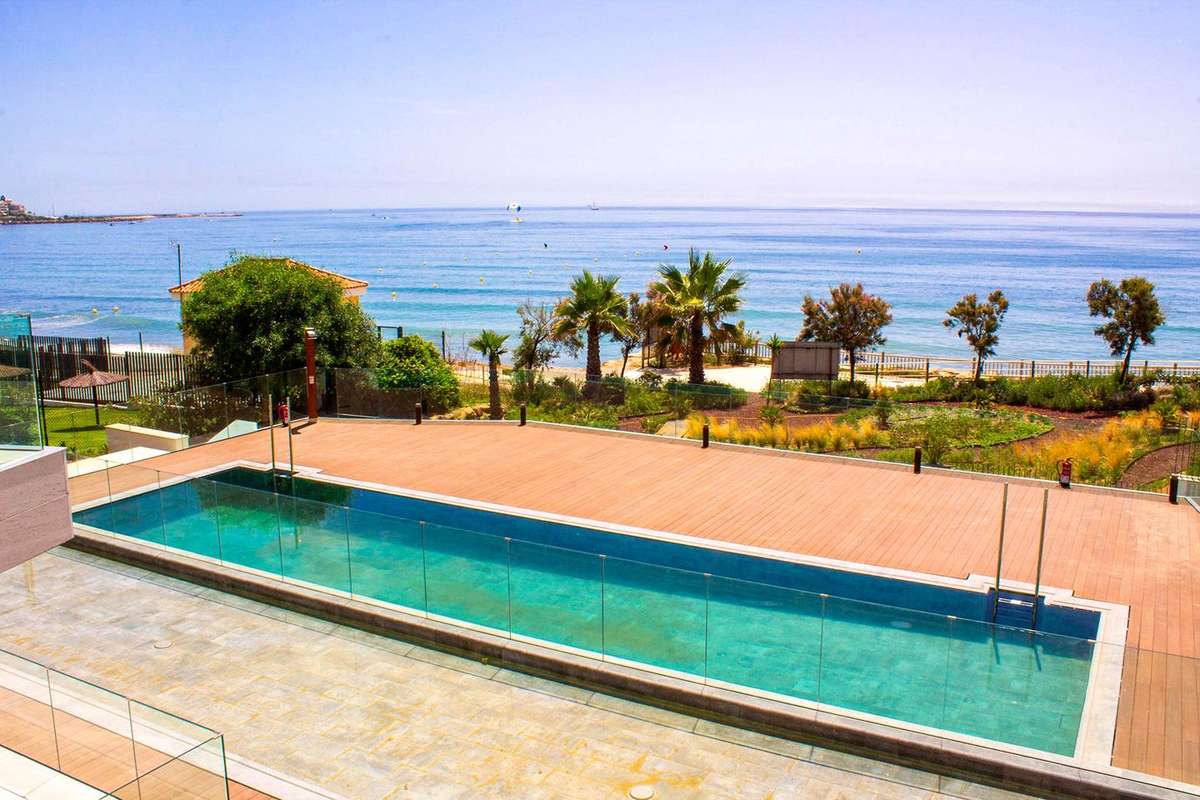 2-bed Apartment in Estepona