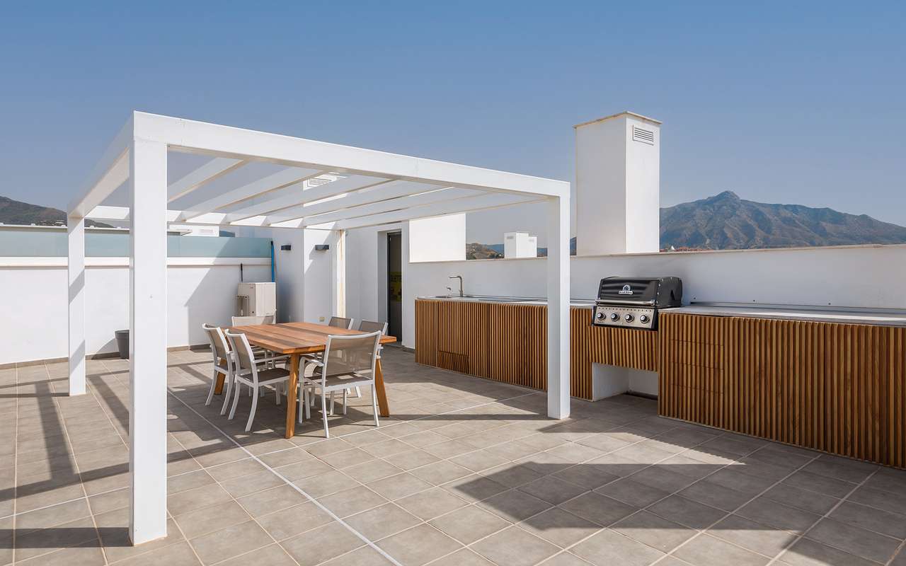4-bed Apartment in San Pedro de Alcántara