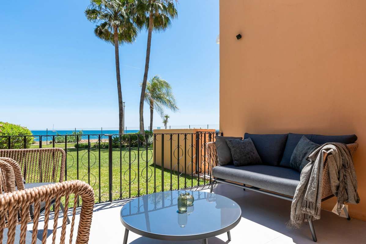 3-bed Apartment in Estepona