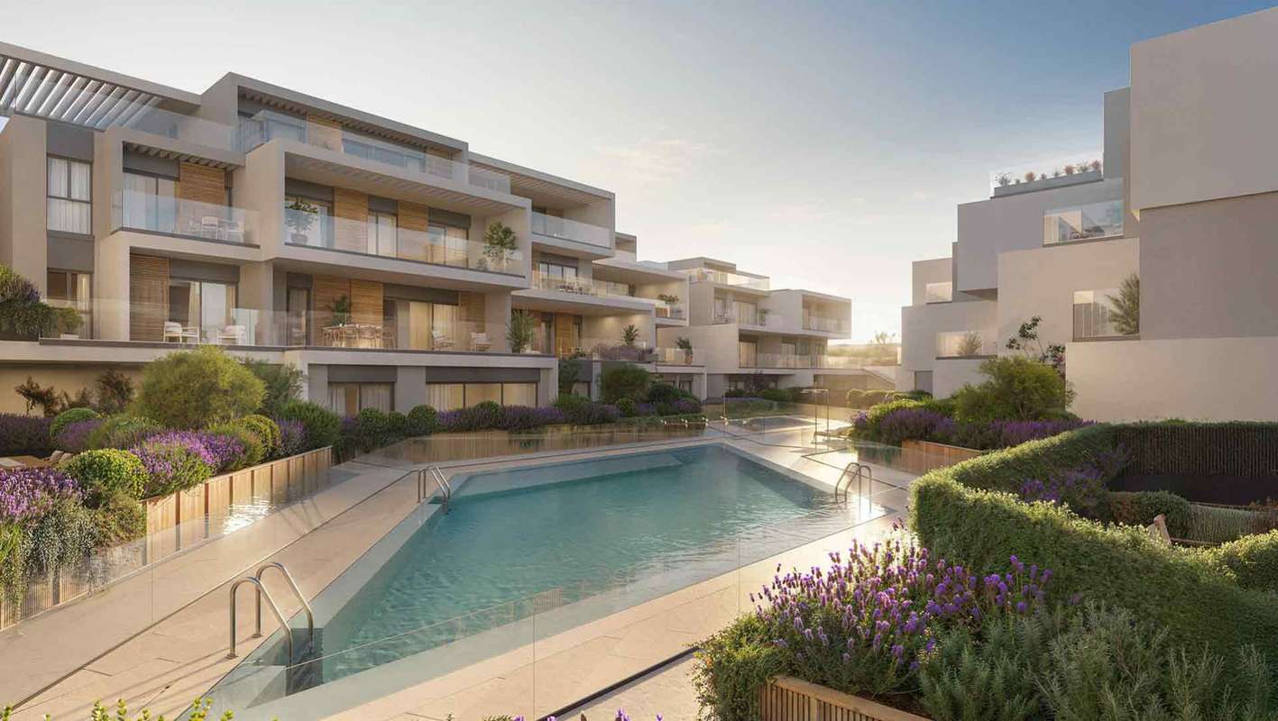 3-bed Apartment in Nueva Andalucía