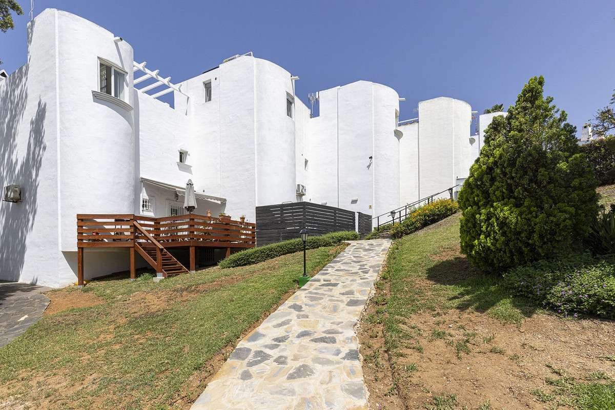 3-bed Townhouse in Marbella Este