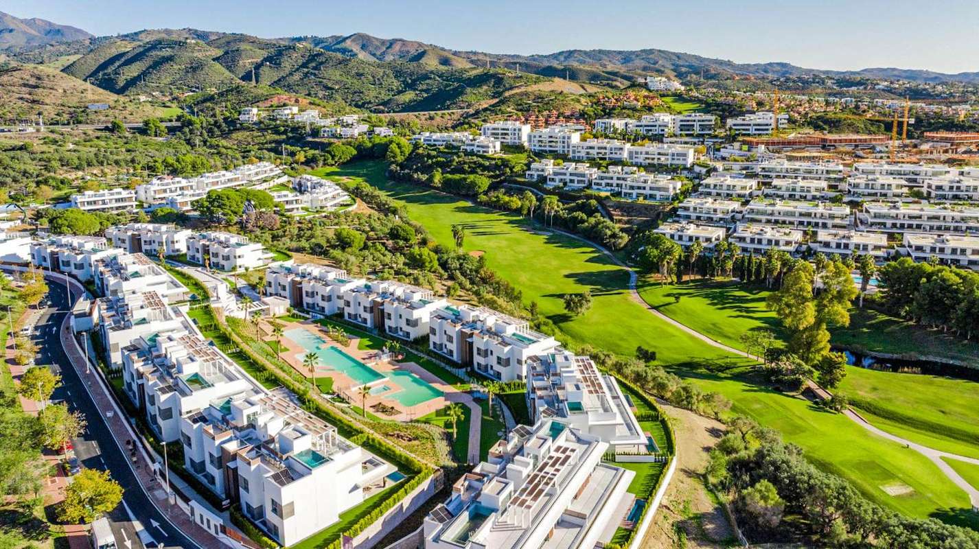 3-bed Apartment in Los Monteros