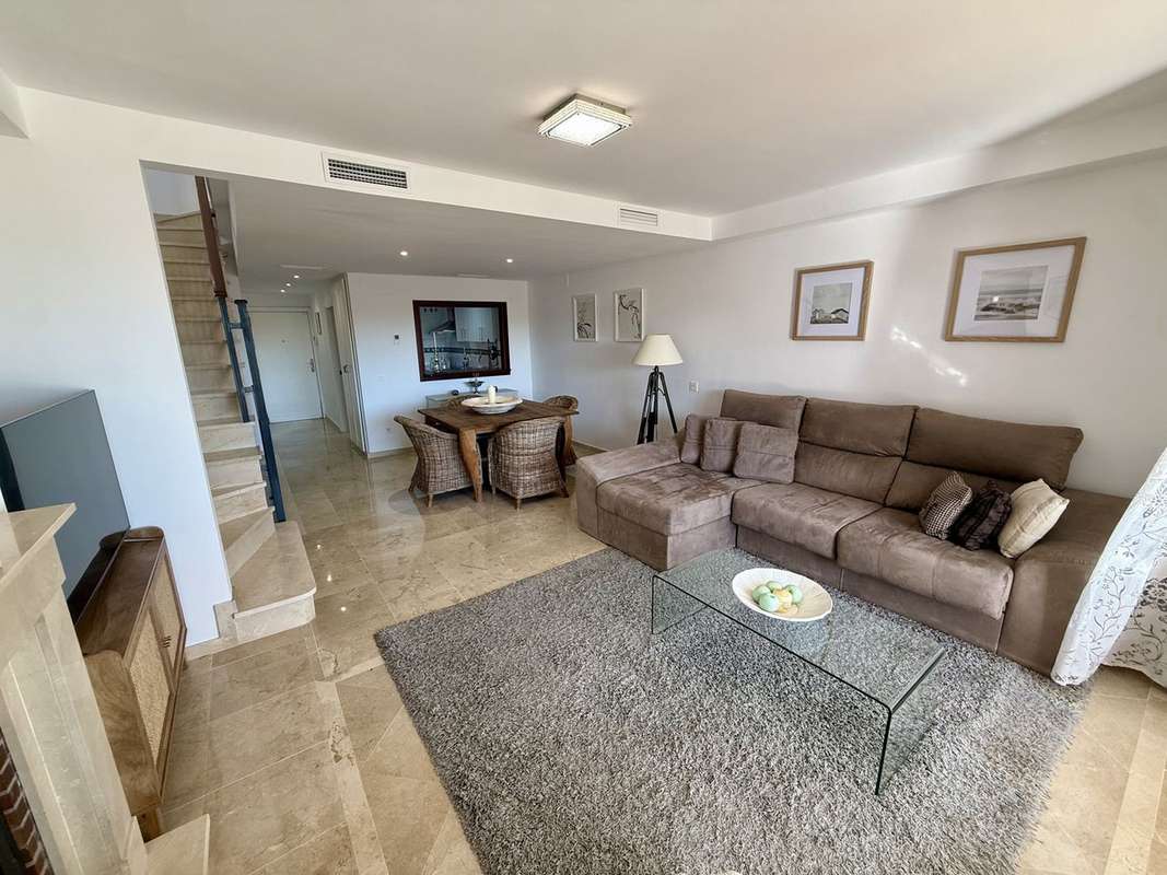 5-bed Townhouse in Marbella Este