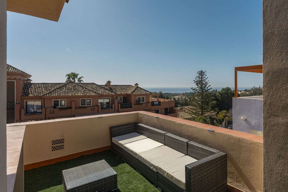3-bed Townhouse in Marbella Este