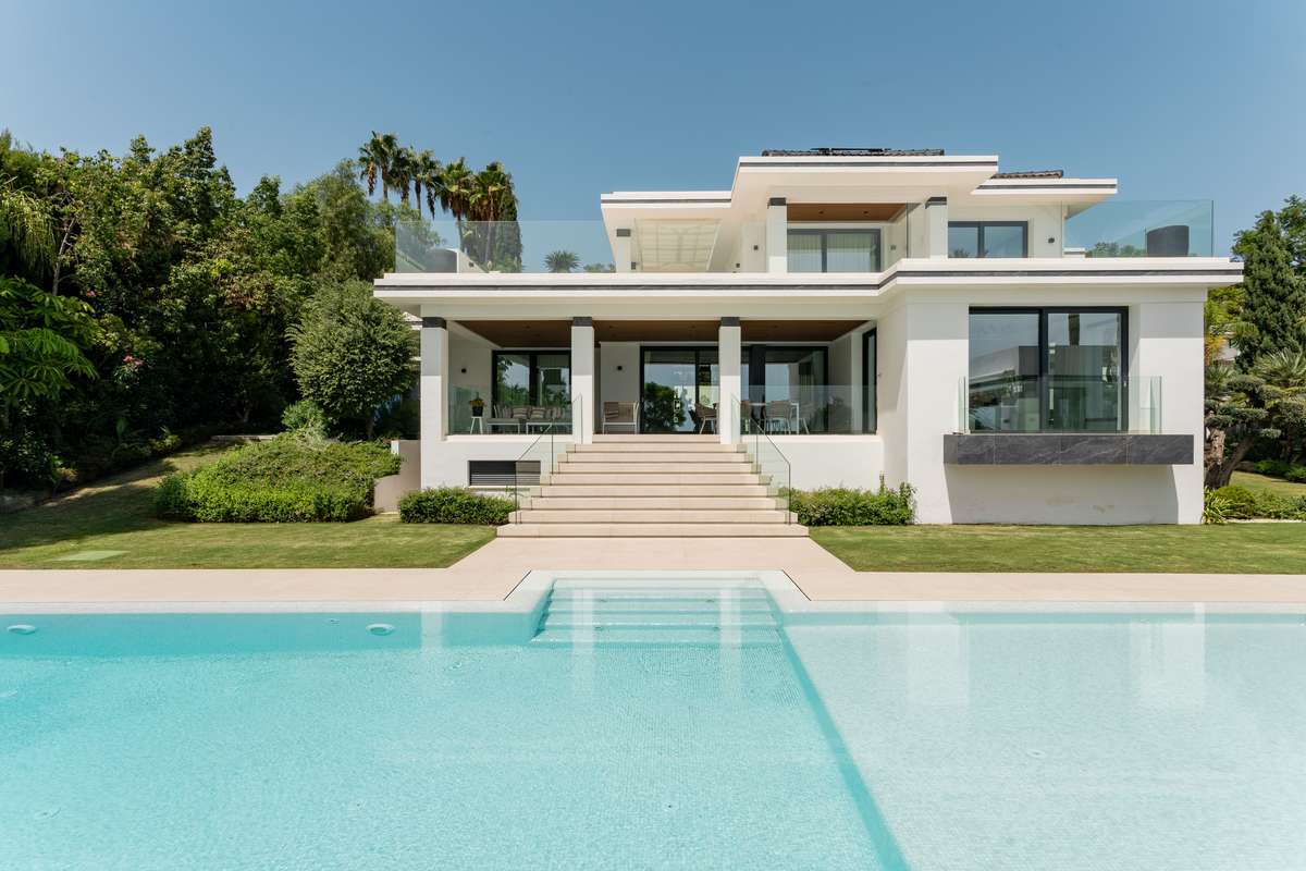 4-bed Villa in Benahavís
