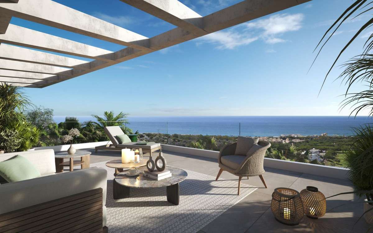 3-bed Apartment in Marbella Este