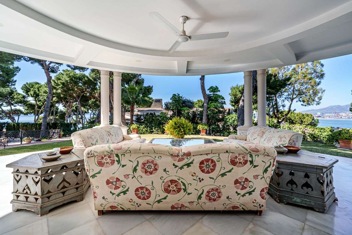 6-bed Villa in Málaga