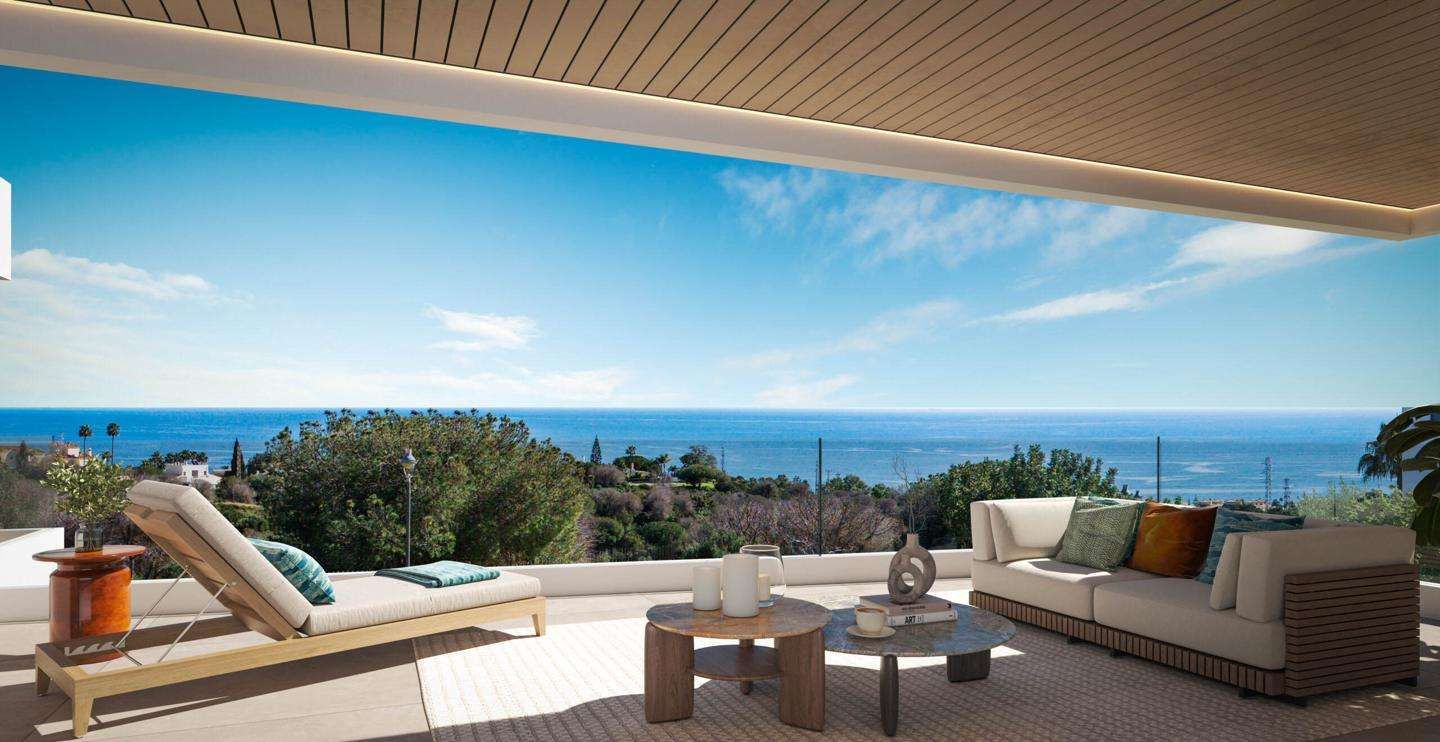 3-bed Apartment in Marbella Este