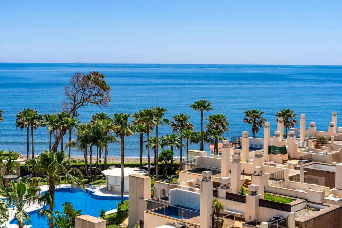 2-bed Apartment in Estepona
