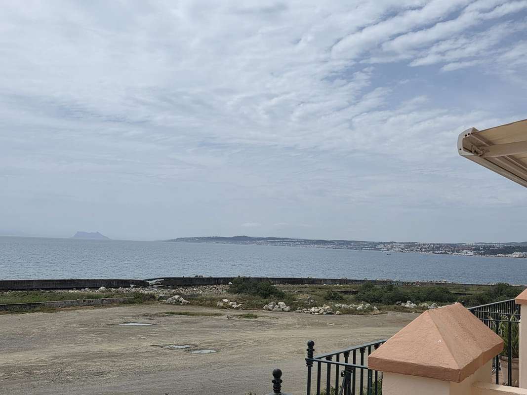 5-bed Townhouse in Estepona