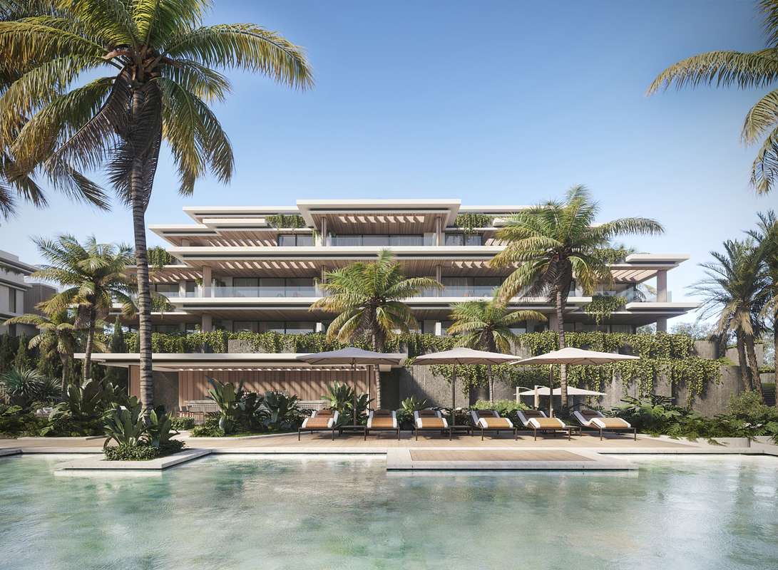 4-bed Apartment in Estepona