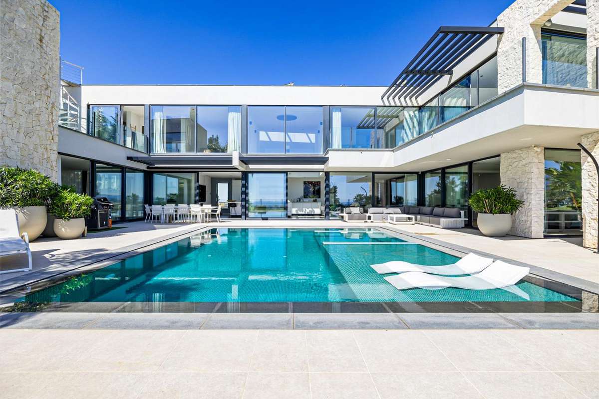5-bed Villa in Benahavís